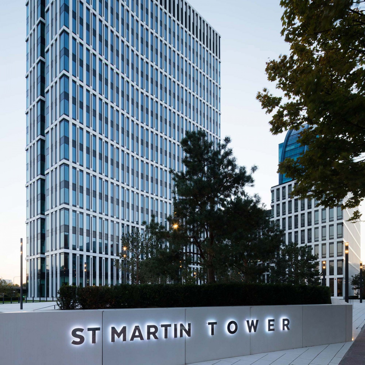 Tower rental commercial propertiy
